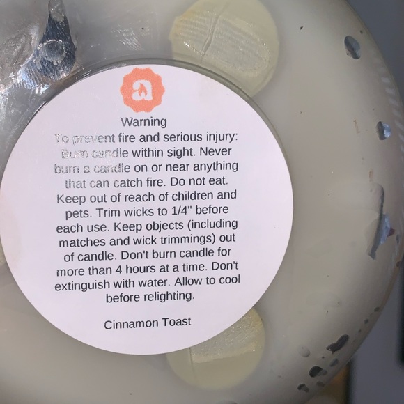 Cinnamon crunch cereal bowl 12 oz candle - Picture 6 of 7